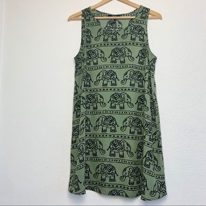 Forever 21 Green Elephant Print Dress Size Medium
